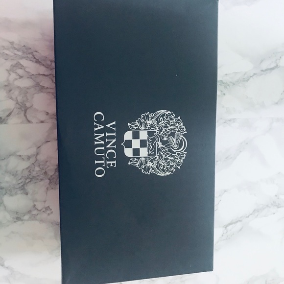 ❌SOLD Vince Camuto Espadrilles - Picture 5 of 5